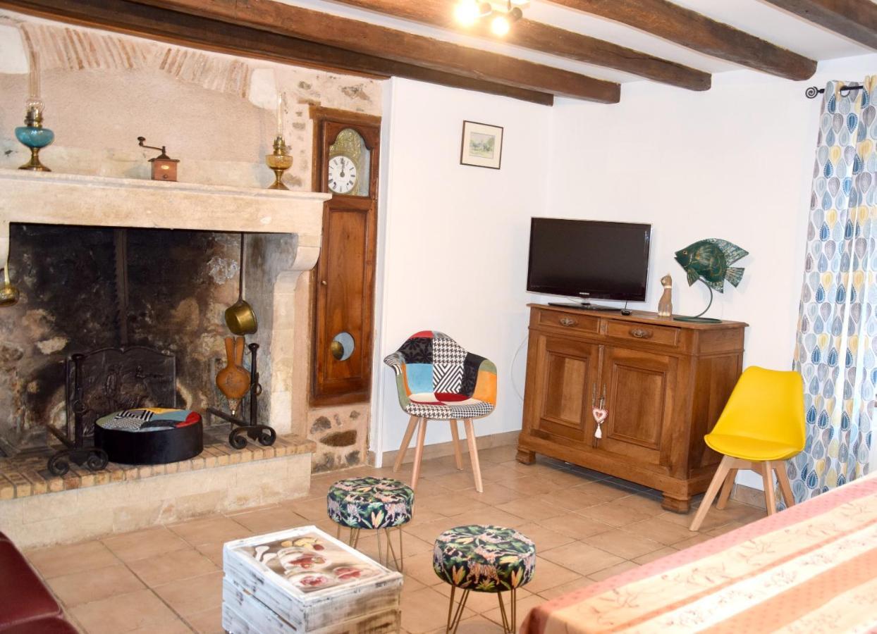 Maison Charismatique A Saint-Germier Avec Jardin Cloture. Ngoại thất bức ảnh
