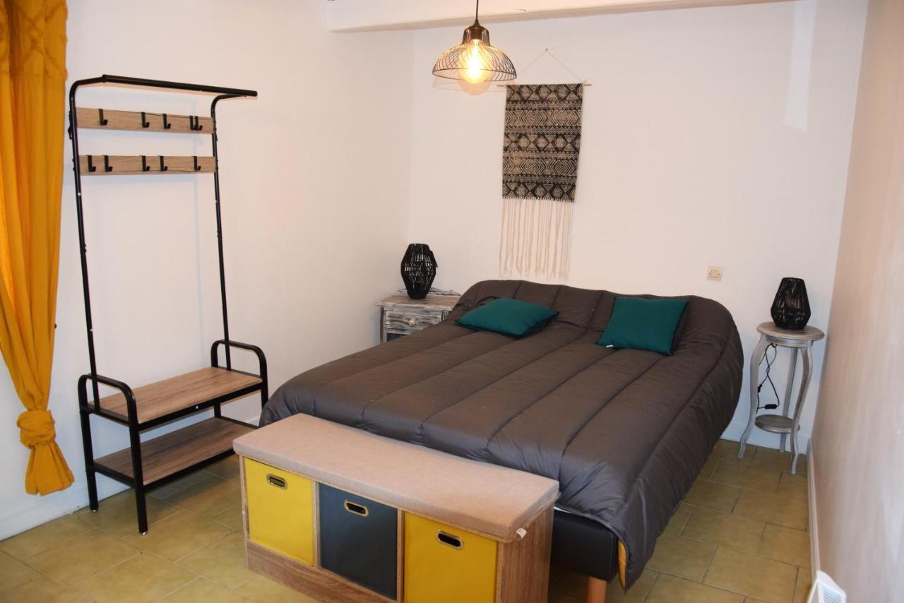 Maison Charismatique A Saint-Germier Avec Jardin Cloture. Ngoại thất bức ảnh
